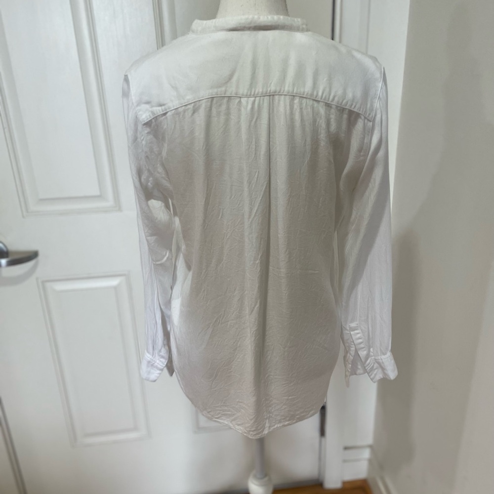 Uniqlo Relaxed Top - Picture 6 of 11